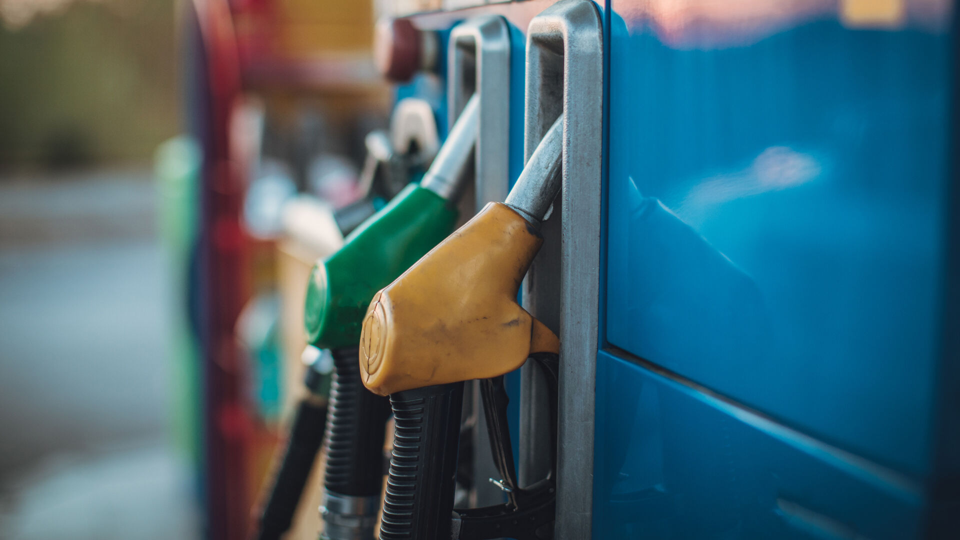 İsrail İran savaşı akaryakıt fiyatlarını neden etkiliyor? Orta Doğu’da kıvılcım, pompada zam! - 3. Resim