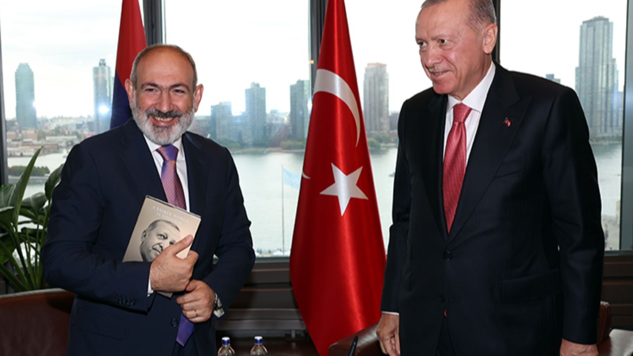 Paşinyan, Cumhurbaşkanı Erdoğan’ın davetiyle Türkiye’ye geliyor Paşinyan, Cumhurbaşkanı Erdoğan’ın davetiyle Türkiye’ye geliyor