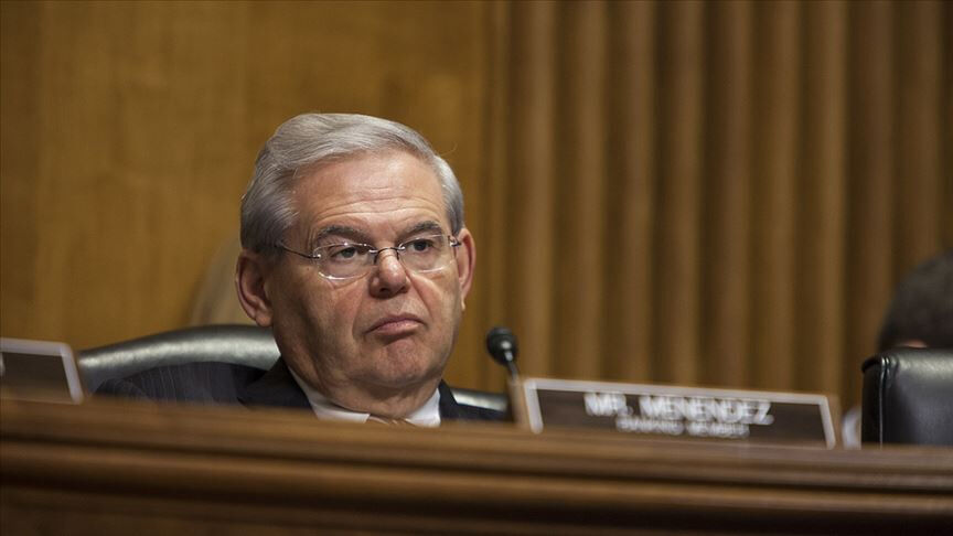 Türkiye düşmanı ABD'li eski senatör Bob Menendez hapsi boyladı! Bob Menendez