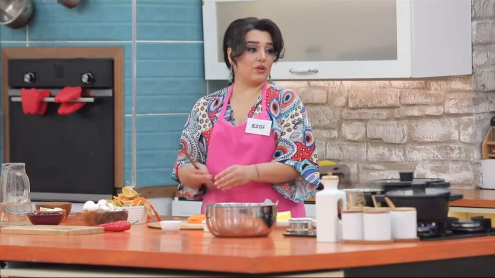 18 Haziran Gelinim Mutfakta kim birinci oldu? Puan durumu ve çeyrek altının sahibi 18 Haziran Gelinim Mutfakta kim birinci oldu? Puan durumu ve çeyrek altının sahibi - 1. Resim