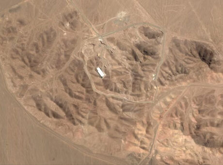 Dağın içindeki sır! Fordo Nükleer Tesisi'ni sadece bu bomba vurabilir... - 2. Resim