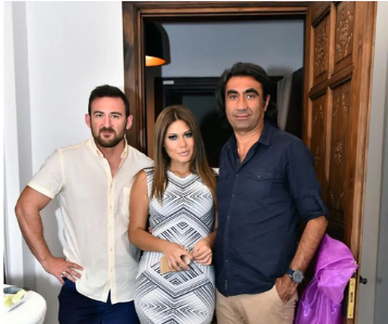 Herkes Nihal Candan'a üzülürken bir kötü haberde babasından geldi! Aile ikinci kez yıkıldı - 2. Resim