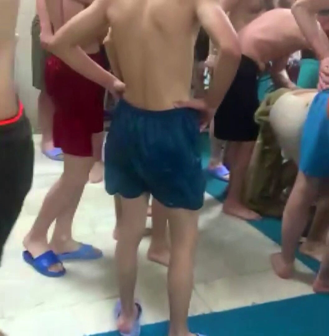 Hevesle gittikleri tatil zehir oldu! Havuza düşen çocuk boğularak can verdi - 1. Resim