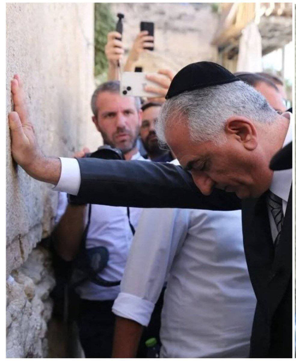 Netanyahu'yla poz vermişti, ayaklanmaya çağırdı! Şah'ın oğlu Pehlevi'den isyan çağrısı: İran'ı geri alma zamanı! - 3. Resim