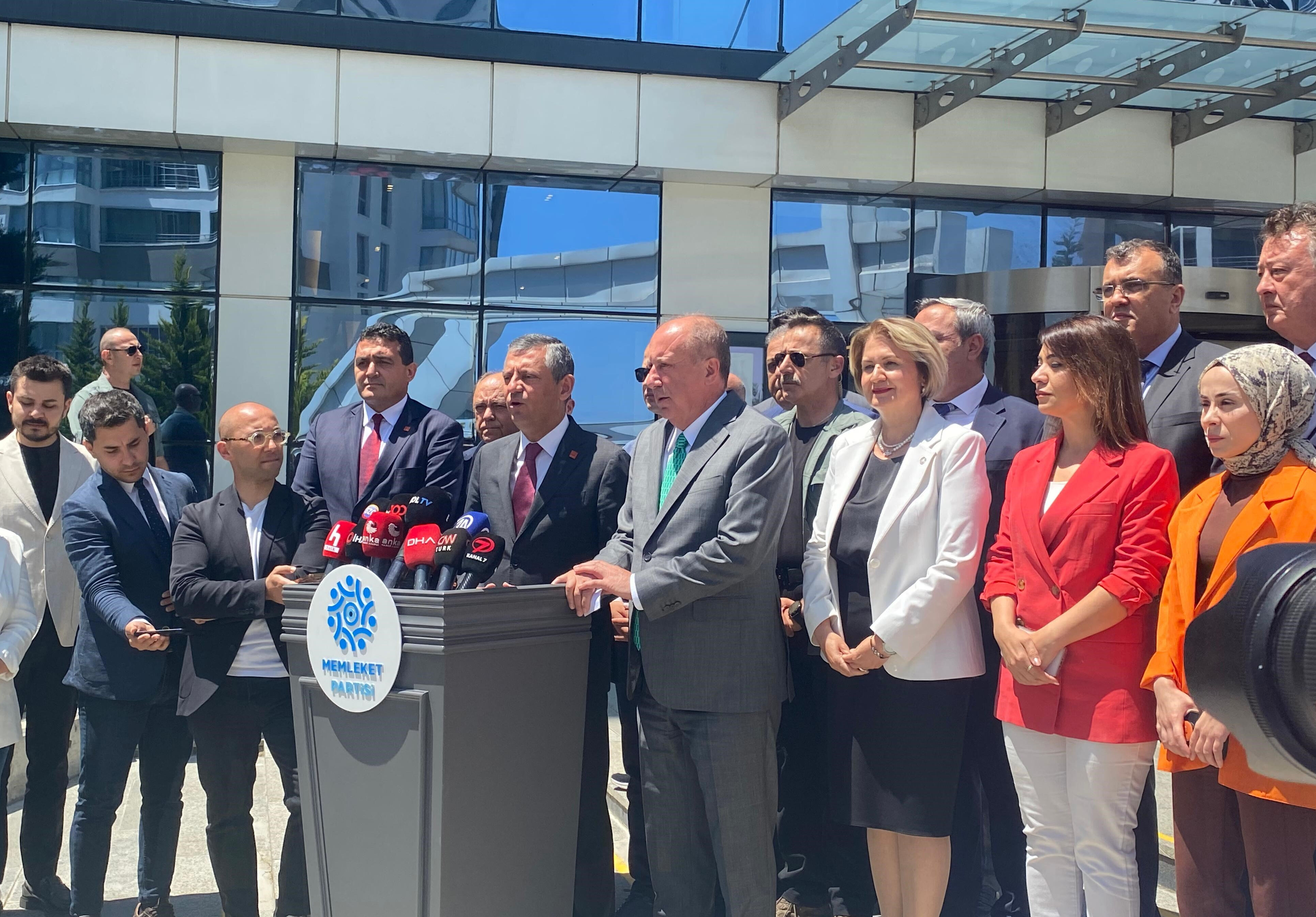 Özgür Özel, Muharrem İnce'yi CHP'ye davet etti - 1. Resim