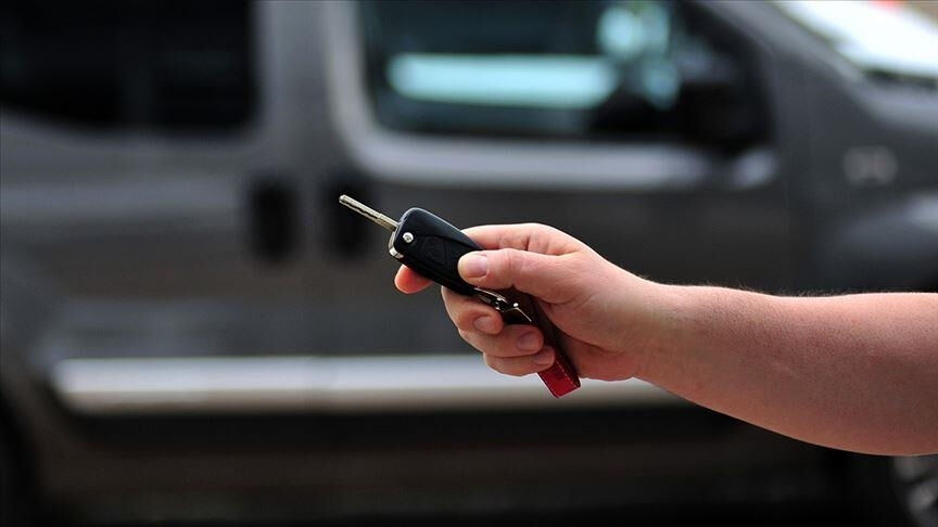 Taşıt satmak artık eskisi gibi değil: İlan vermek isteyenler dikkat! O kurala uymayana satış yok - 1. Resim