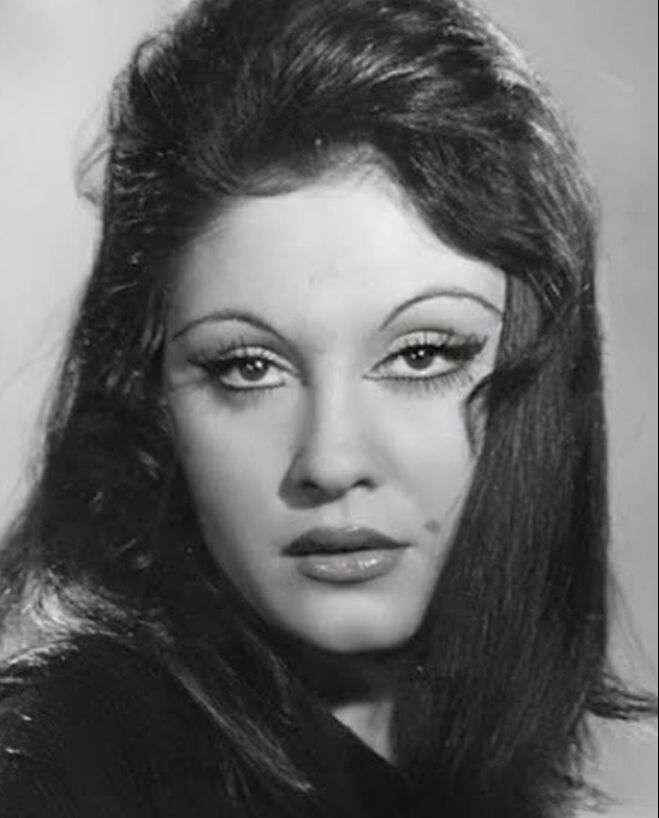 Yeşilçam’ın ünlü oyuncularından Aynur Akarsu hayatını kaybetti - 1. Resim