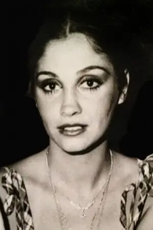 Yeşilçam’ın ünlü oyuncularından Aynur Akarsu hayatını kaybetti - 3. Resim