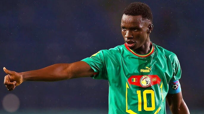 Afrika'nın yıldızı Fenerbahçe'de! 5 yıllık imza - 1. Resim