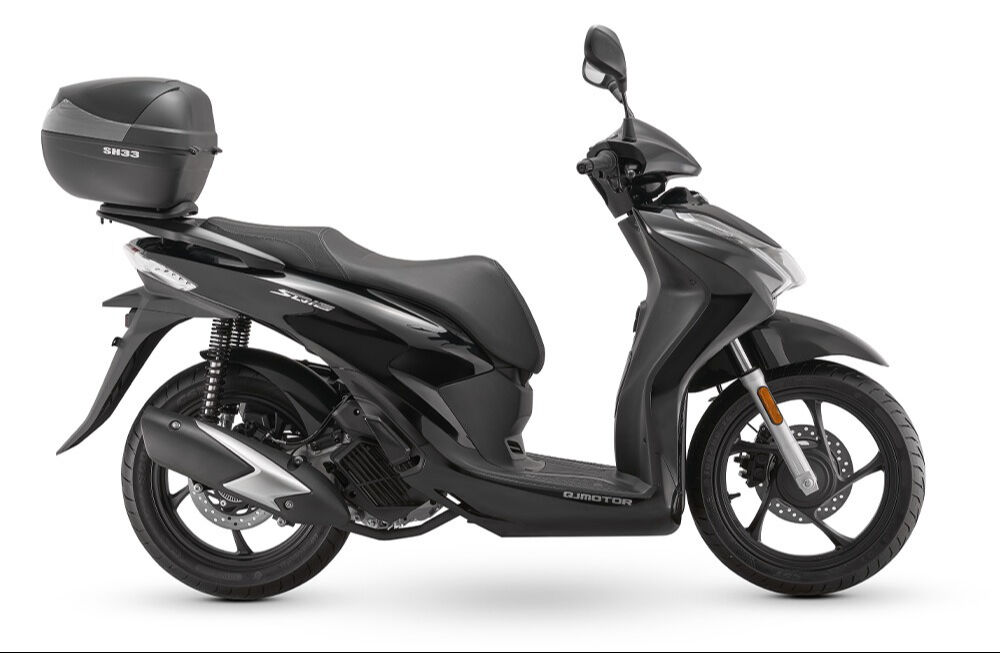 Çin yine tasarım kopyaladı: Honda’nın en popüler scooter modeli klonlandı Çin yine tasarım kopyaladı: Honda’nın en popüler scooter modeli klonlandı - 1. Resim