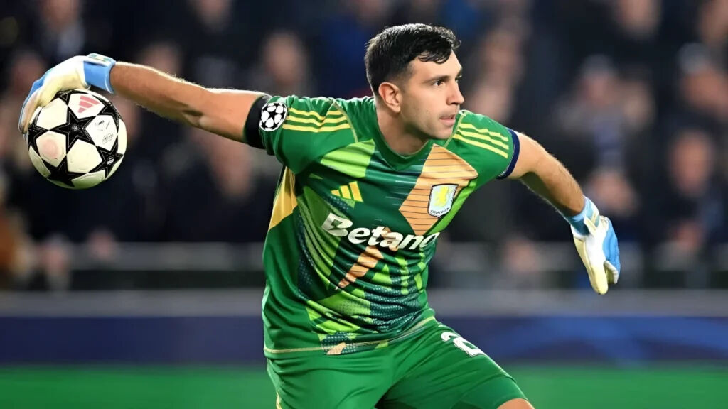 Emiliano Martinez, Manchester United yolunda! Galatasaray da devredeydi - 2. Resim