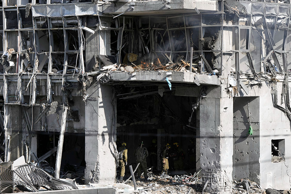 İsrail, İran füzelerine engel olamadı! Tel Aviv'den dumanlar yükseliyor, en büyük hastane vuruldu... - 5. Resim