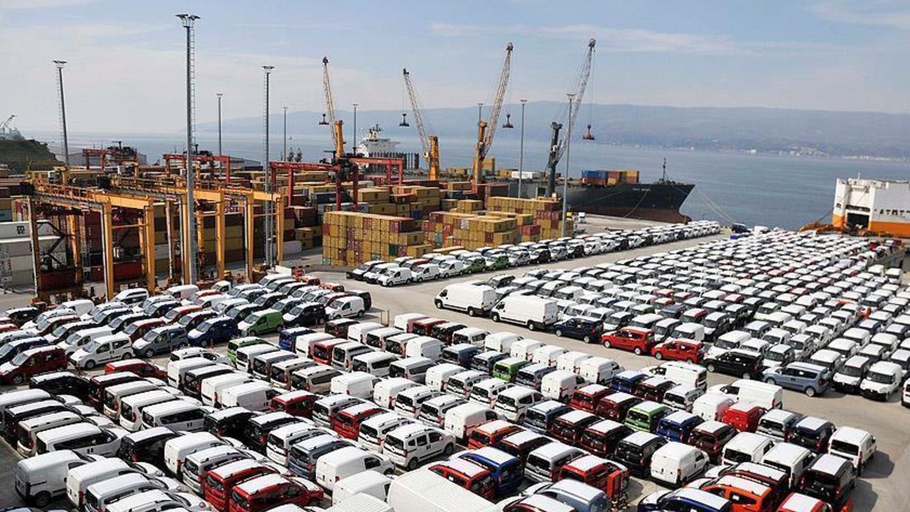 Limanlarda kaçağa son! 3 aşamalı kontrol dönemi başladı Limanlarda kaçağa son! 3 aşamalı kontrol dönemi başladı