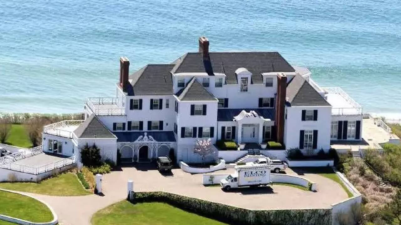 Ünlü şarkıcı Taylor Swift’in yazlığının yanında insan bacağı kemiği bulundu - 4. Resim