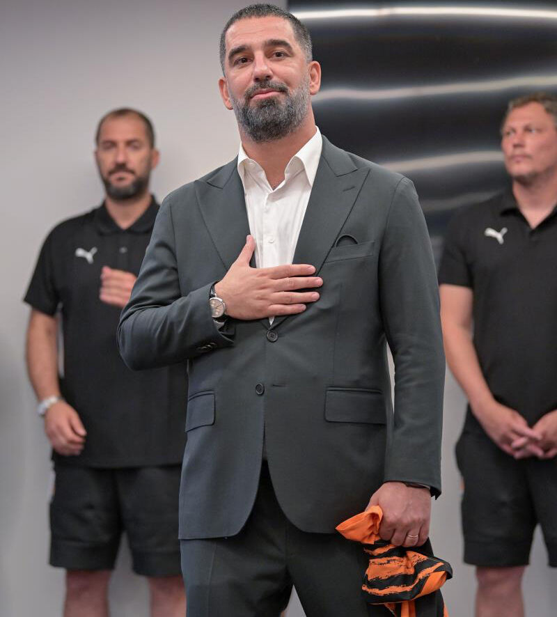 Arda Turan'ın şampiyonluk formülü: Biri bizim oyuncumuza 2 kere dokunamaz Arda Turan'ın şampiyonluk formülü: Biri bizim oyuncumuza 2 kere dokunamaz - 1. Resim