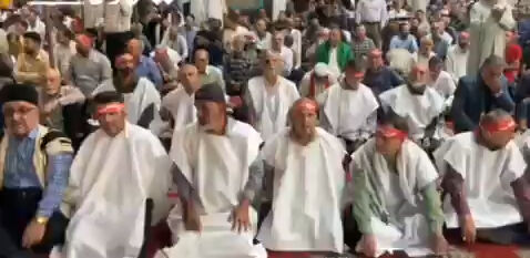 Cuma namazında dikkat çeken görüntüler! İsrail'e böyle gözdağı verdiler Cuma namazında dikkat çeken görüntüler! İsrail'e böyle gözdağı verdiler - 2. Resim