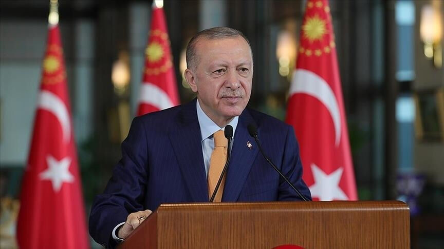 Cumhurbaşkanı Erdoğan'dan YKS'ye girecek öğrencilere başarı mesajı Cumhurbaşkanı Erdoğan'dan YKS'ye girecek öğrencilere başarı mesajı - 1. Resim