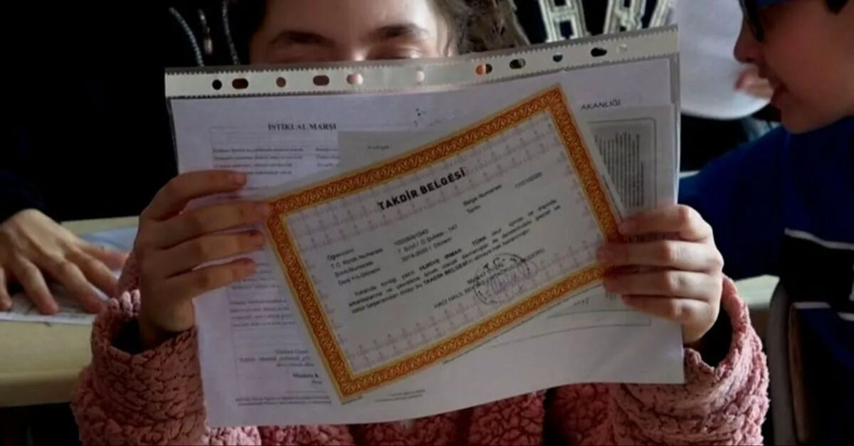 e Karne Görüntüleme: e-Okul ne zaman kapanacak, e-Karne nasıl bakılır? e Karne Görüntüleme: e-Okul ne zaman kapanacak, e-Karne nasıl bakılır? - 1. Resim