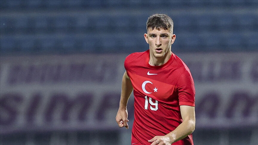 Galatasaray'dan savunmaya yerli hamle! Ahmetcan Kaplan listede Galatasaray'dan savunmaya yerli hamle! Ahmetcan Kaplan listede - 1. Resim