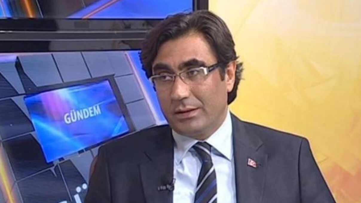 Nihal Candan'ın babası kimdir? Prof. Dr. Hakan Candan'ı ne iş yaptığı merak konusu oldu Nihal Candan'ın babası kimdir? Prof. Dr. Hakan Candan'ı ne iş yaptığı merak konusu oldu - 1. Resim