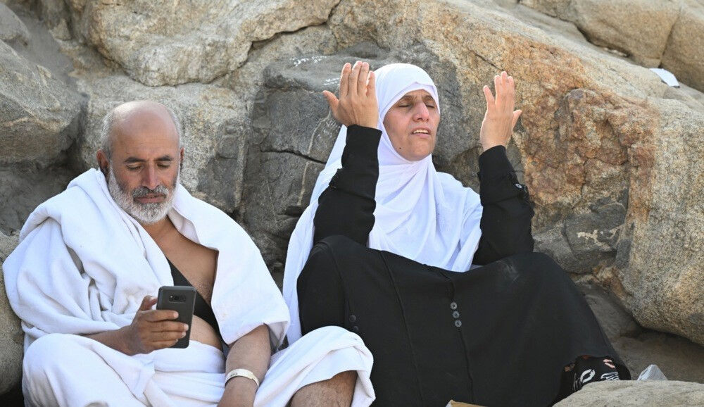 Savaş kapıları kapattı! Binlerce İranlı Suudi Arabistan'da mahsur kaldı Savaşı kapıları kapattı! Binlerce İranlı Suudi Arabistan'da mahsur kaldı - 1. Resim