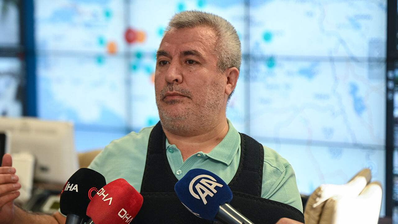 Yüzlerce araç yola çıktı! Hepsi karekodlu kutularda gizleniyor, özel yazılımla takip ediliyor Yüzlerce araç yola çıktı! Hepsi karekodlu kutularda gizleniyor, özel yazılımla takip ediliyor - 2. Resim