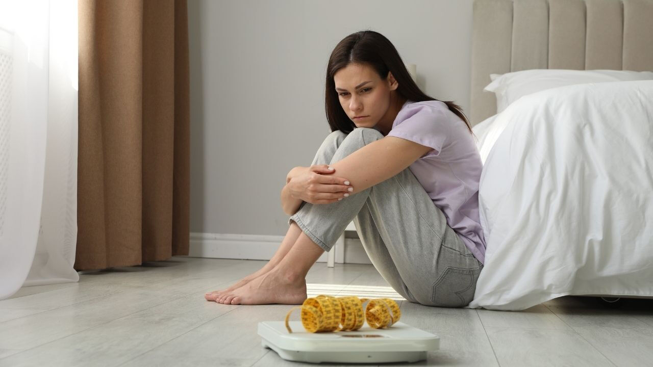 Anoreksiya Nervoza ölüm oranı! Belirtileri ve tedavisi nelerdir? Anoreksiya Nervoza ölüm oranı! Belirtileri ve tedavisi nelerdir? - 1. Resim