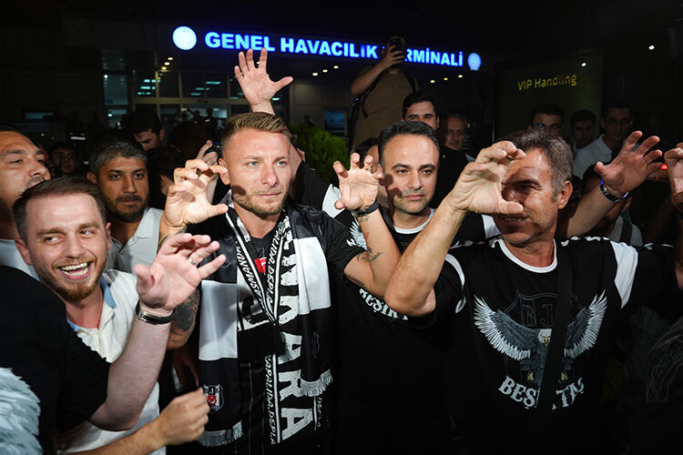 Beşiktaş'ta istenmeyen adam! 6 milyon euro kriz çıkardı, son teklifi de kabul etmedi Beşiktaş'ta istenmeyen adam! 6 milyon euro kriz çıkardı, son teklifi de kabul etmedi - 2. Resim
