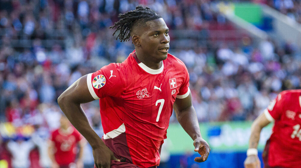 Beşiktaş'ta transferden önce finansal altyapı hazırlandı! Projeler tamam, yola devam Beşiktaş'ta transferden önce finansal altyapı hazırlandı! Projeler tamam, yola devam - 2. Resim