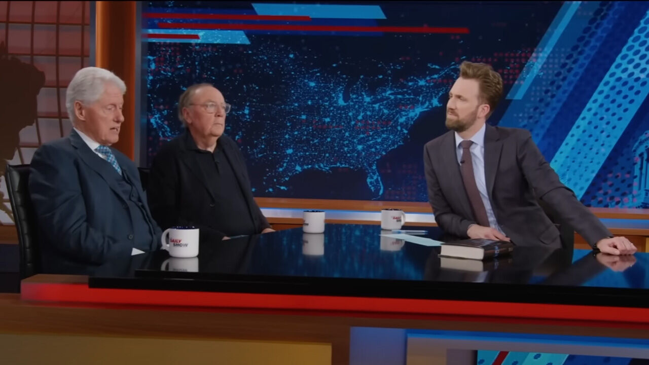 Eski ABD Başkanı Bill Clinton'dan savaş yorumu: Netanyahu uzun zamandır İran'la savaşmak istiyor çünkü... Eski ABD Başkanı Bill Clinton'dan İran İsrail savaşını yorumladı: Netanyahu uzun zamandır İran'la savaşmak istiyor çünkü... - 2. Resim