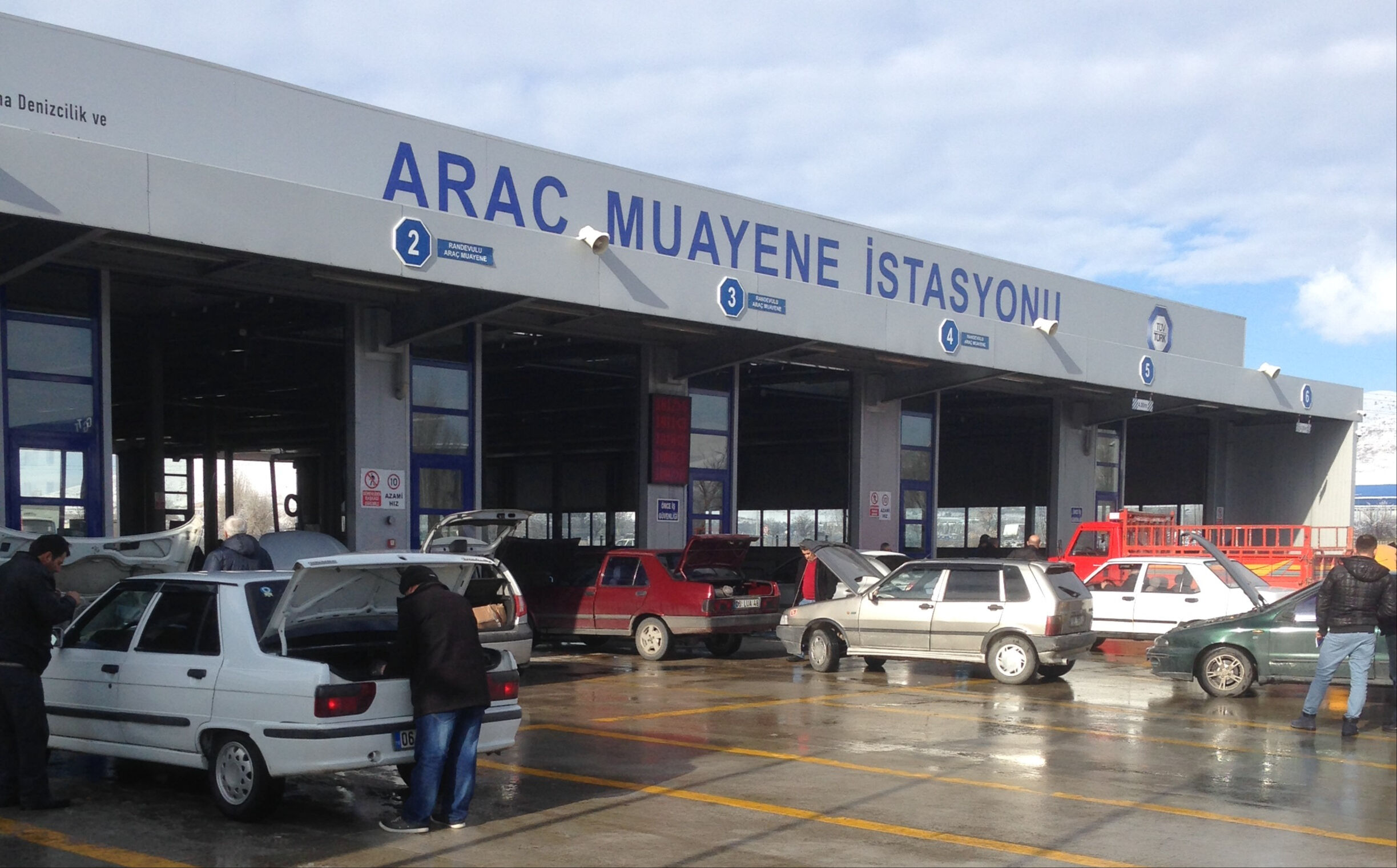 Esnaftan hükümete çağrı: 150-200 TL komisyon alınıyor, vatandaşın mağduriyeti giderilmeli Esnaftan hükümete çağrı: 150-200 TL komisyon alınıyor, vatandaşın mağduriyeti giderilmeli - 1. Resim