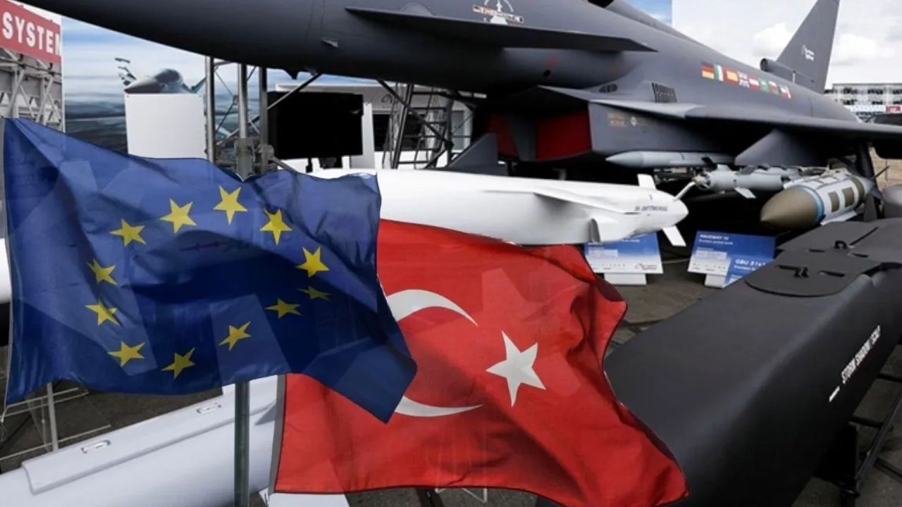 Fransız basını RFI yazdı: Türkiye, AB savunmasının merkezine yerleşiyor! Fransız basını RFI yazdı: Türkiye, AB savunmasının merkezine yerleşiyor!