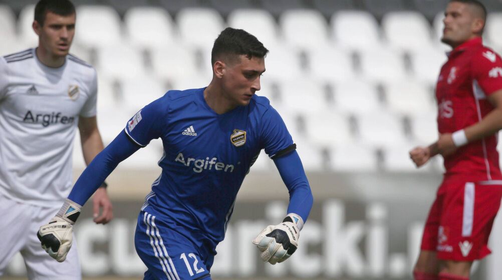 Galatasaray'ın kaleci arayışında yeni güzergahı İngiltere! Rota Petrovic Galatasaray'ın kaleci arayışında yeni güzergahı İngiltere! Rota Petrovic - 1. Resim