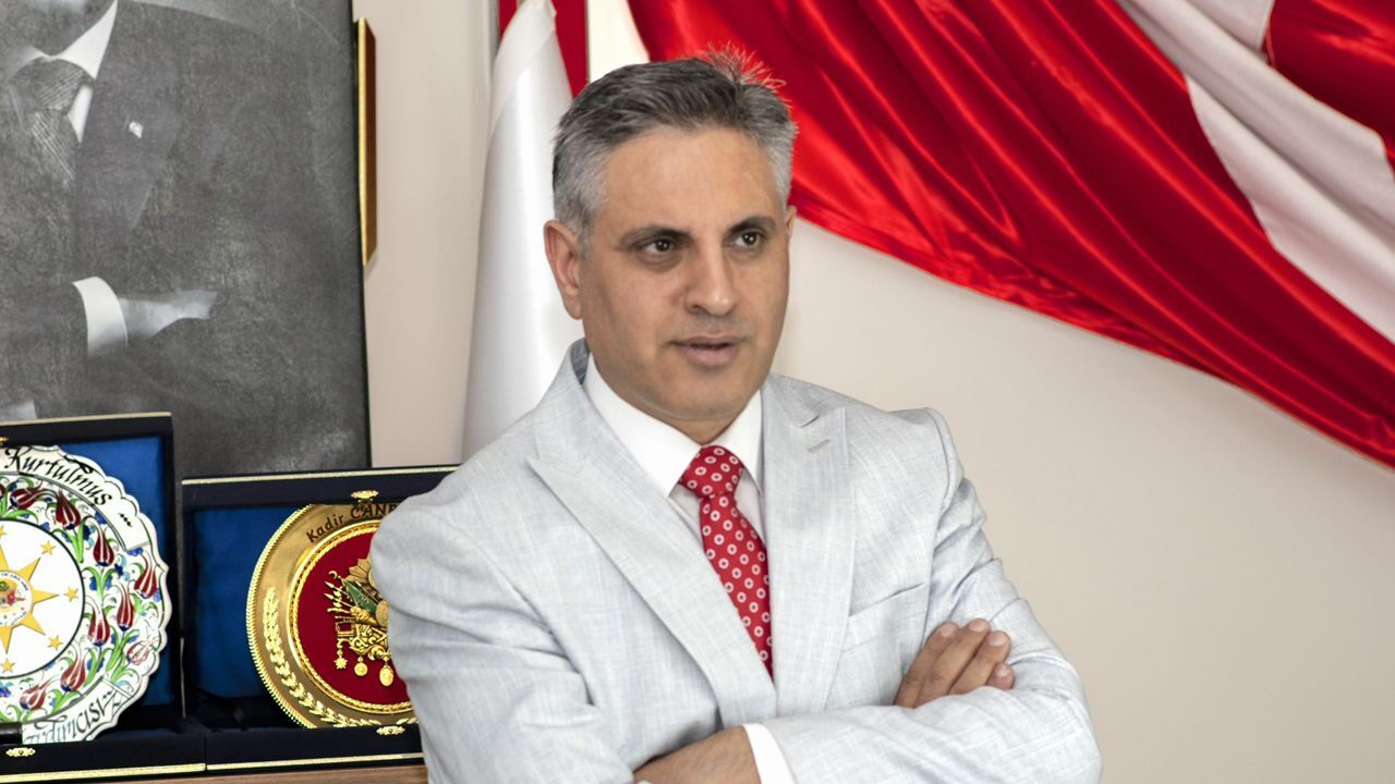 Kadir Canpolat kimdir, hangi partiden? Hayatı ve biyografisi Kadir Canpolat kimdir, hangi partiden? Hayatı ve biyografisi - 2. Resim