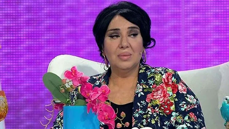 Nur Yerlitaş ne zaman öldü? Yıllar önce Nur Yerlitaş Nihal Candan’a söylediği sözler yeniden gündem oldu Nur Yerlitaş ne zaman öldü? Yıllar önce Nur Yerlitaş Nihal Candan’a söylediği sözler yeniden gündem oldu - 3. Resim