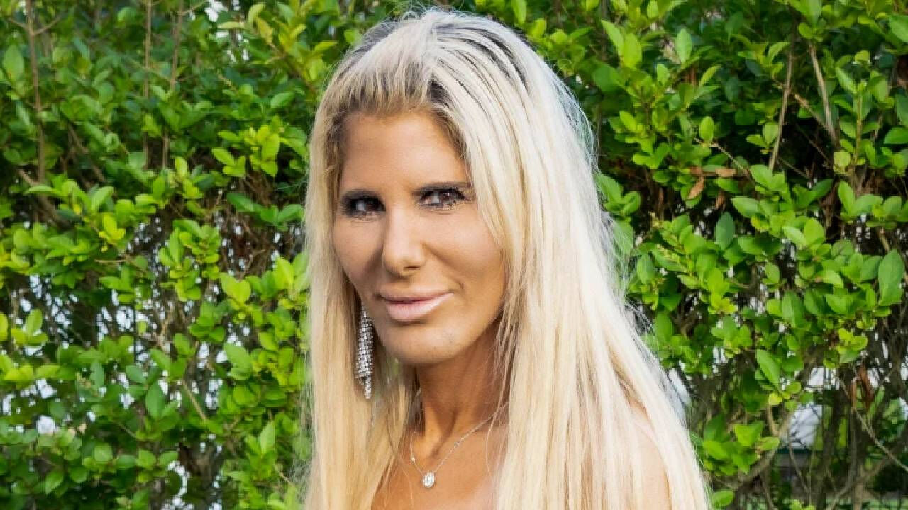 Ünlü oyuncuya araba çarptı! Hayatını kaybetti Ünlü oyuncuya araba çarptı! Hayatını kaybetti - 2. Resim