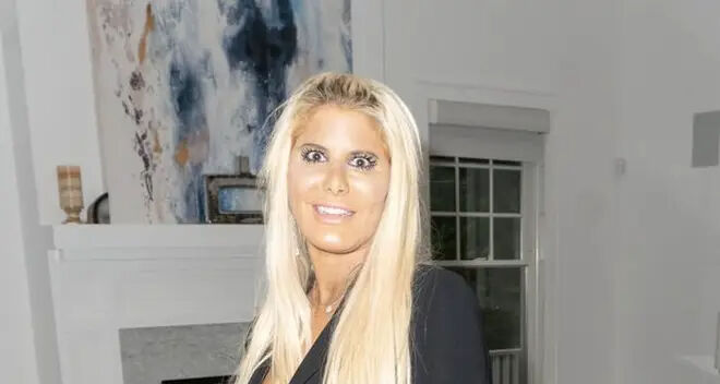 Ünlü oyuncuya araba çarptı! Hayatını kaybetti Ünlü oyuncuya araba çarptı! Hayatını kaybetti - 1. Resim