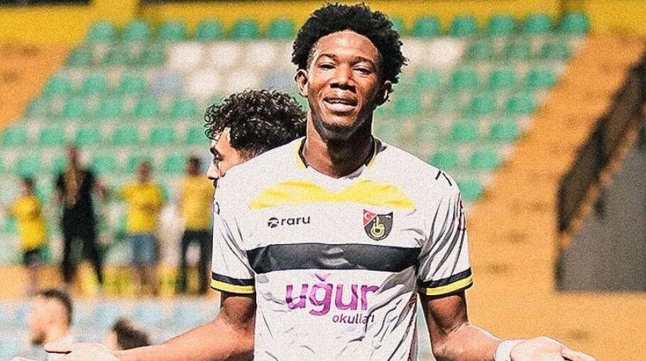 1. Lig'in tarihine geçecek! İstanbulspor'un yıldızı Diarra rekorla Feyenoord'da 1. Lig'in tarihine geçecek! İstanbulspor'un yıldızı Diarra rekorla Feyenoord'da - 2. Resim