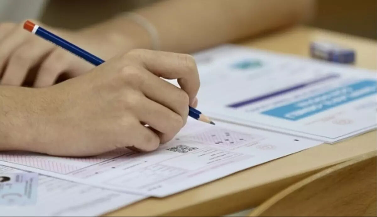 AYT’de kalem veriliyor mu? AYT-YDT sınavlarında tekrar kalem verilip verilmediği sorgulanıyor AYT’de kalem veriliyor mu? AYT-YDT sınavlarında tekrar kalem verilip verilmediği sorgulanıyor - 3. Resim