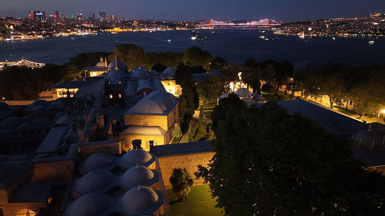 Gece uygulaması başladı! Sarayı görmek için en uygun saat belli oldu Gece uygulaması başladı! Sarayı görmek için en uygun saat belli oldu - 5. Resim