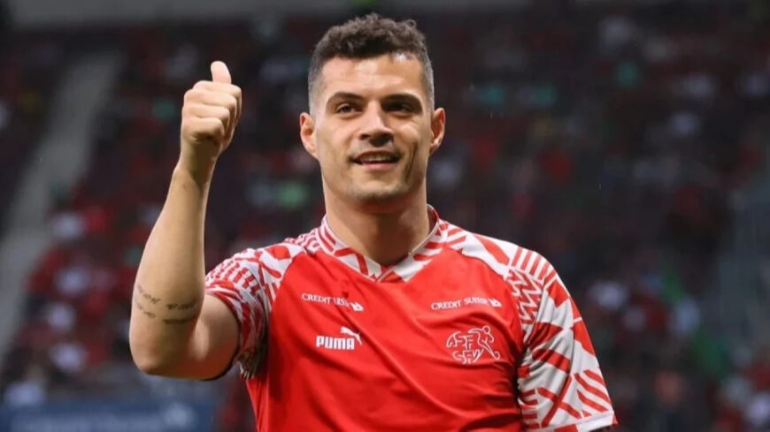 Granit Xhaka Milan'da! Fenerbahçe ve Galatasaray'a transfer çalımı Granit Xhaka Milan'da! Fenerbahçe ve Galatasaray'a transfer çalımı - 1. Resim