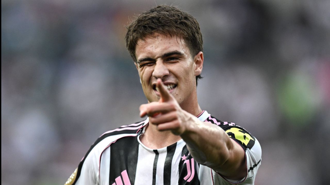 Kenan Yıldız'dan tarihi hat-trick! Juventus çeyrek finalde Kenan Yıldız'dan tarihi hat-trick! Juventus çeyrek finalde