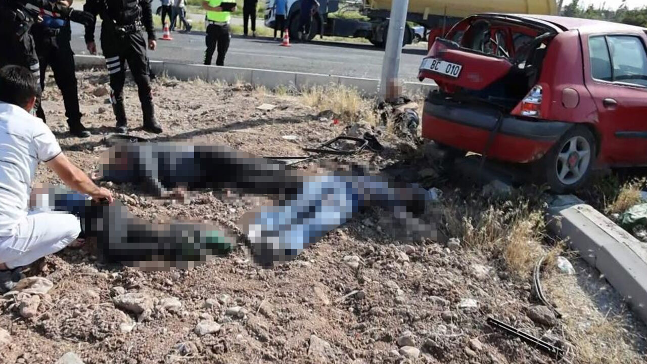 Üniversite sınavına gidiyorlardı! Hafif ticari araçla otomobil çarpıştı... Ölü ve yaralılar var Üniversite sınavına gidiyorlardı! Hafif ticari araçla otomobil çarpıştı... Ölü ve yaralılar var - 1. Resim