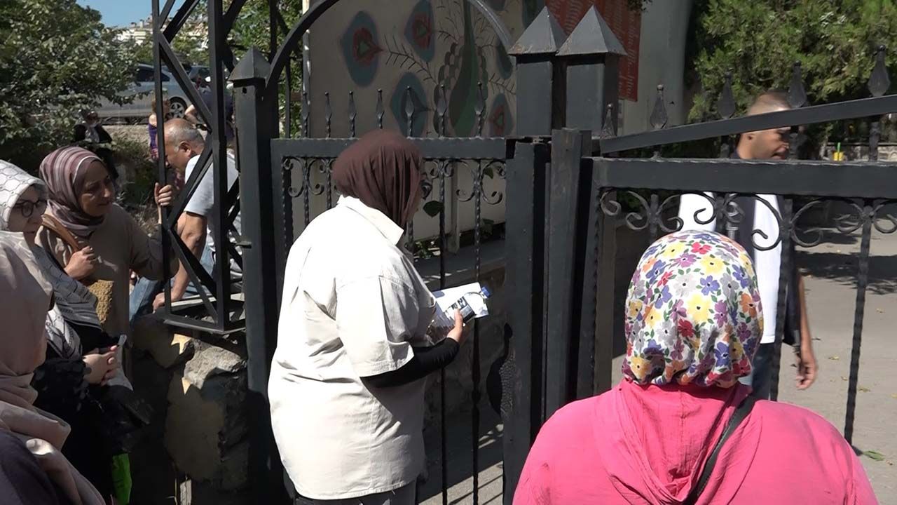Yarım saat erken geldi, sınavı kaçırdı! Stres atmak isterken AYT'ye giremedi Yarım saat erken geldi, sınavı kaçırdı! Stres atmak isterken AYT'ye giremedi