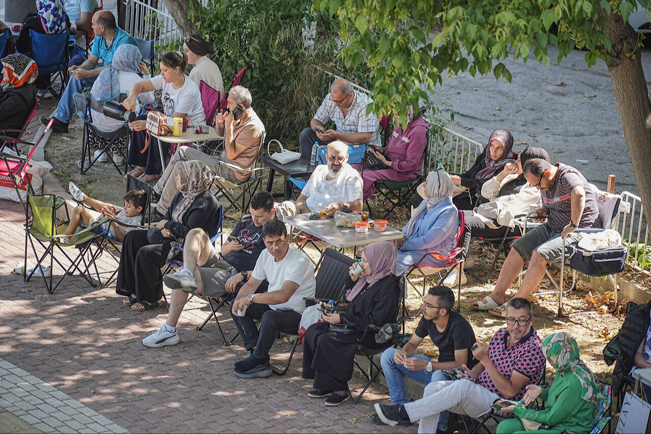 Yarım saat erken geldi, sınavı kaçırdı! Stres atmak isterken AYT'ye giremedi Yarım saat erken geldi, sınavı kaçırdı! Stres atmak isterken AYT'ye giremedi - 2. Resim