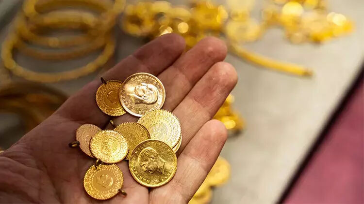 Altın yükselecek mi, düşecek mi, altın kaç TL? Güncel tam, çeyrek, gram altın fiyatları Altın yükselecek mi, düşecek mi, altın kaç TL? Güncel tam, çeyrek, gram altın fiyatları - 2. Resim