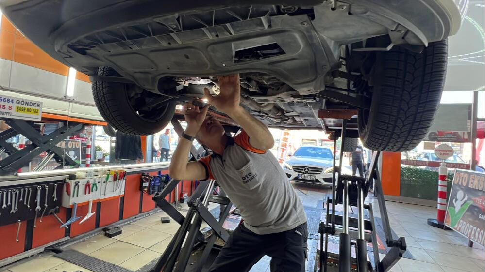 İkinci el ara&ccedil; satışında bu da oldu! Ekspertizde motordan &ccedil;ıkan hayrete d&uuml;ş&uuml;rd&uuml;: İlk defa karşılaştık - 2. Resim