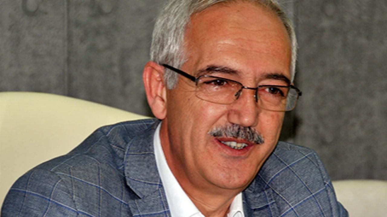 İsmail Bilen kimdir, nereli? Eski AK Parti Manisa Milletvekili İsmail Bilen'in hayatı ve biyografisi İsmail Bilen kimdir, nereli? Eski AK Parti Manisa Milletvekili İsmail Bilen'in hayatı ve biyografisi