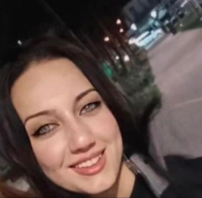 Kızını elleriyle boğarak öldürmüştü! Vahşetin kan donduran detayları ortaya çıktı Kızını elleriyle boğarak öldürmüştü! Vahşetin kan donduran detayları ortaya çıktı - 1. Resim