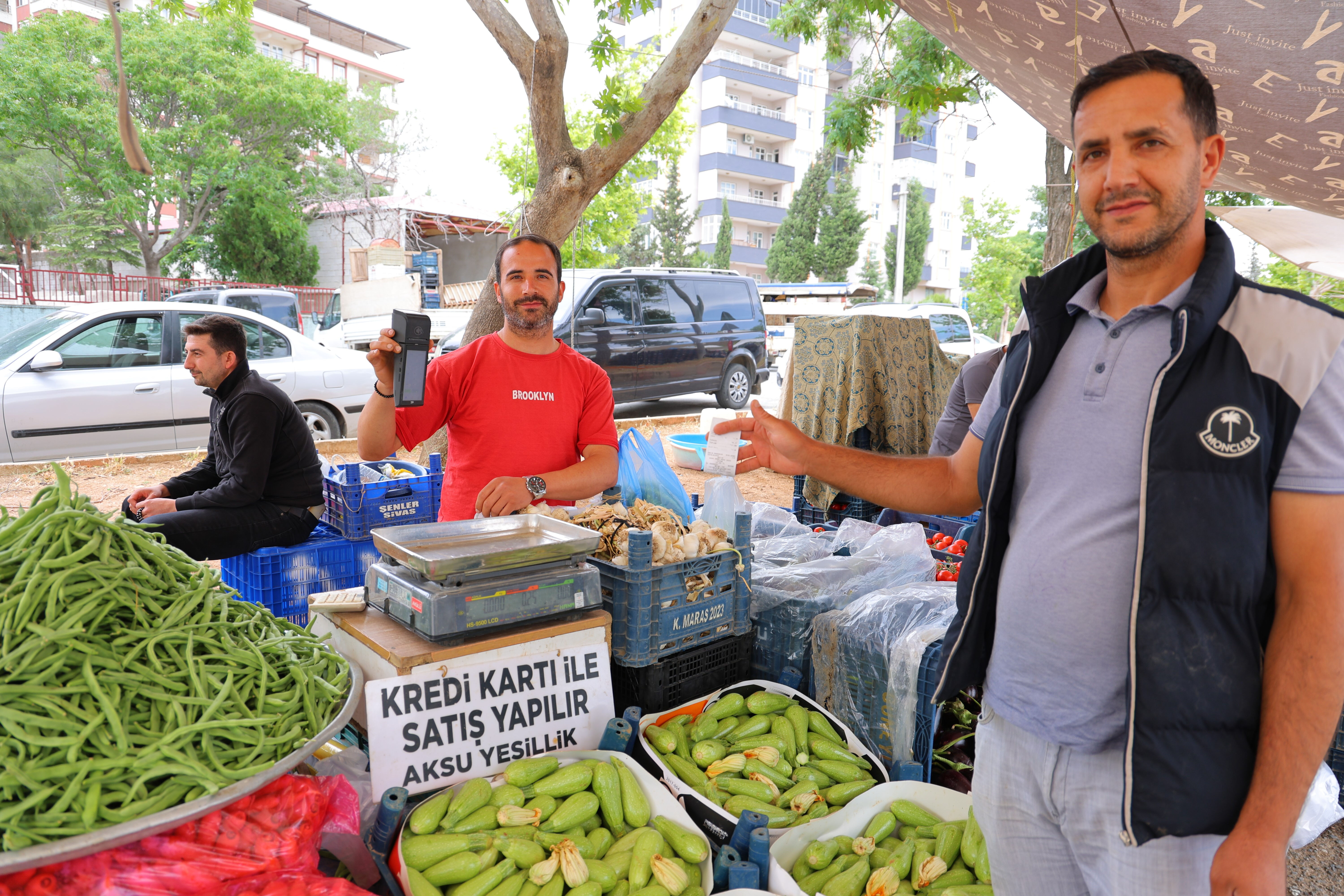 Müşteri talep etti, esnaf yaptı! Pazarda ödeme sistemi değişti - 1. Resim